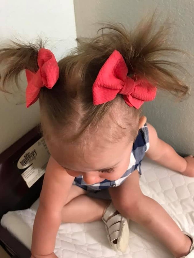 Oversized Piggie Bows