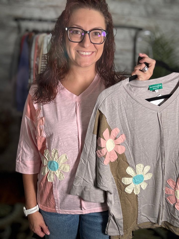 Flower Patched Exposed Seam 3/4 Sleeve Top