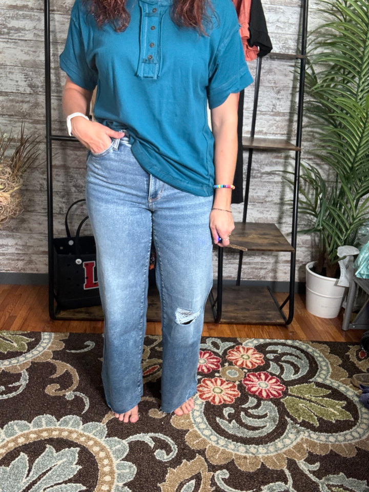 Judy Blue Vintage Wash Destroyed Wide Leg Jeans