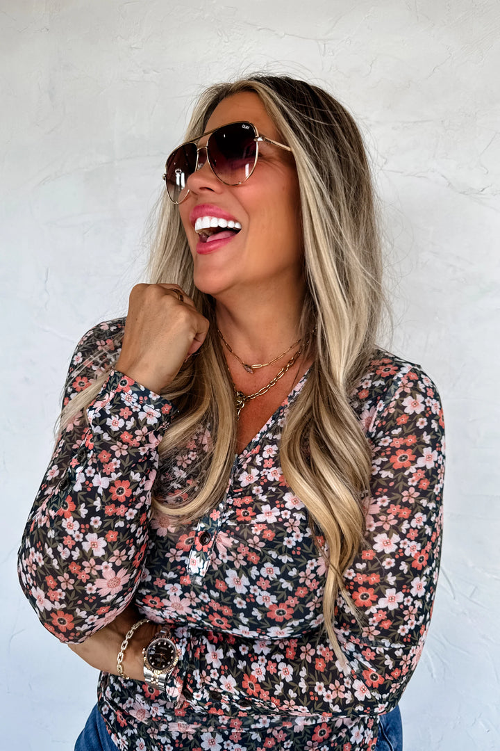 ANNIE VNECK MESH TOP