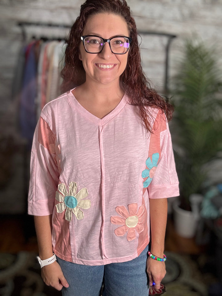 Flower Patched Exposed Seam 3/4 Sleeve Top