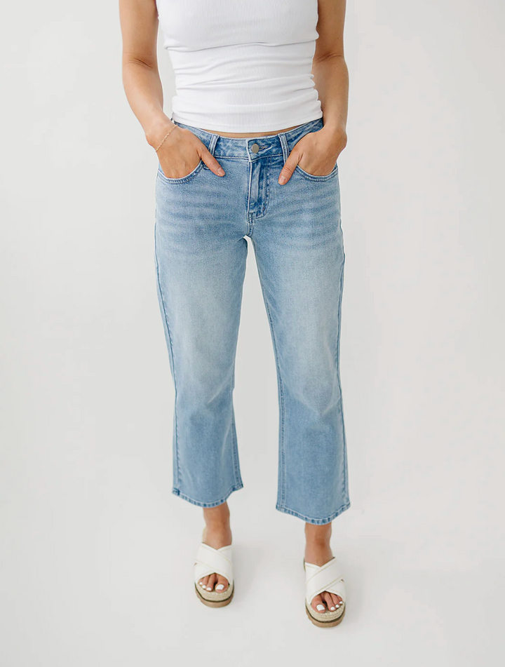 Hi-Rise Non-distressed Cropped Wide Leg Jeans