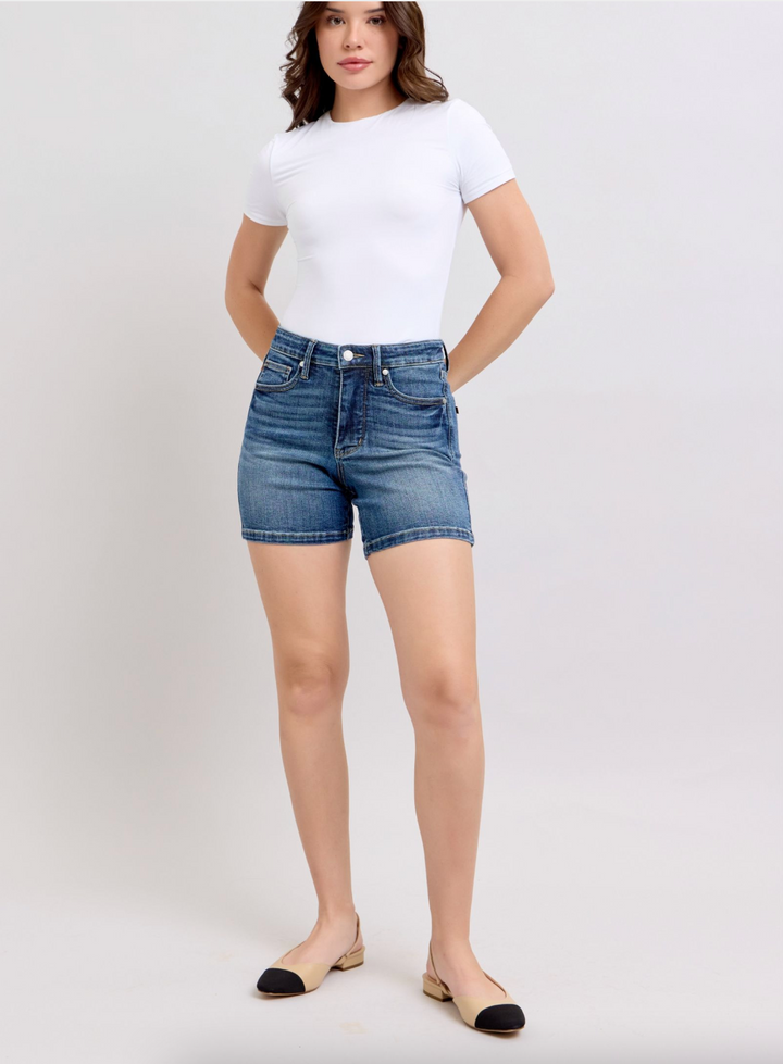 Judy Blue Mid-Rise Tummy Control Mid-Length Shorts