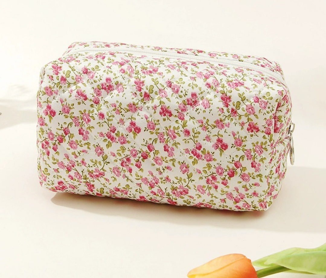 Ditsy Quilted Floral Cosmetic Pouch Bag