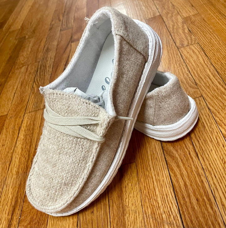 Very G Janice Knit Slip On Sneaker