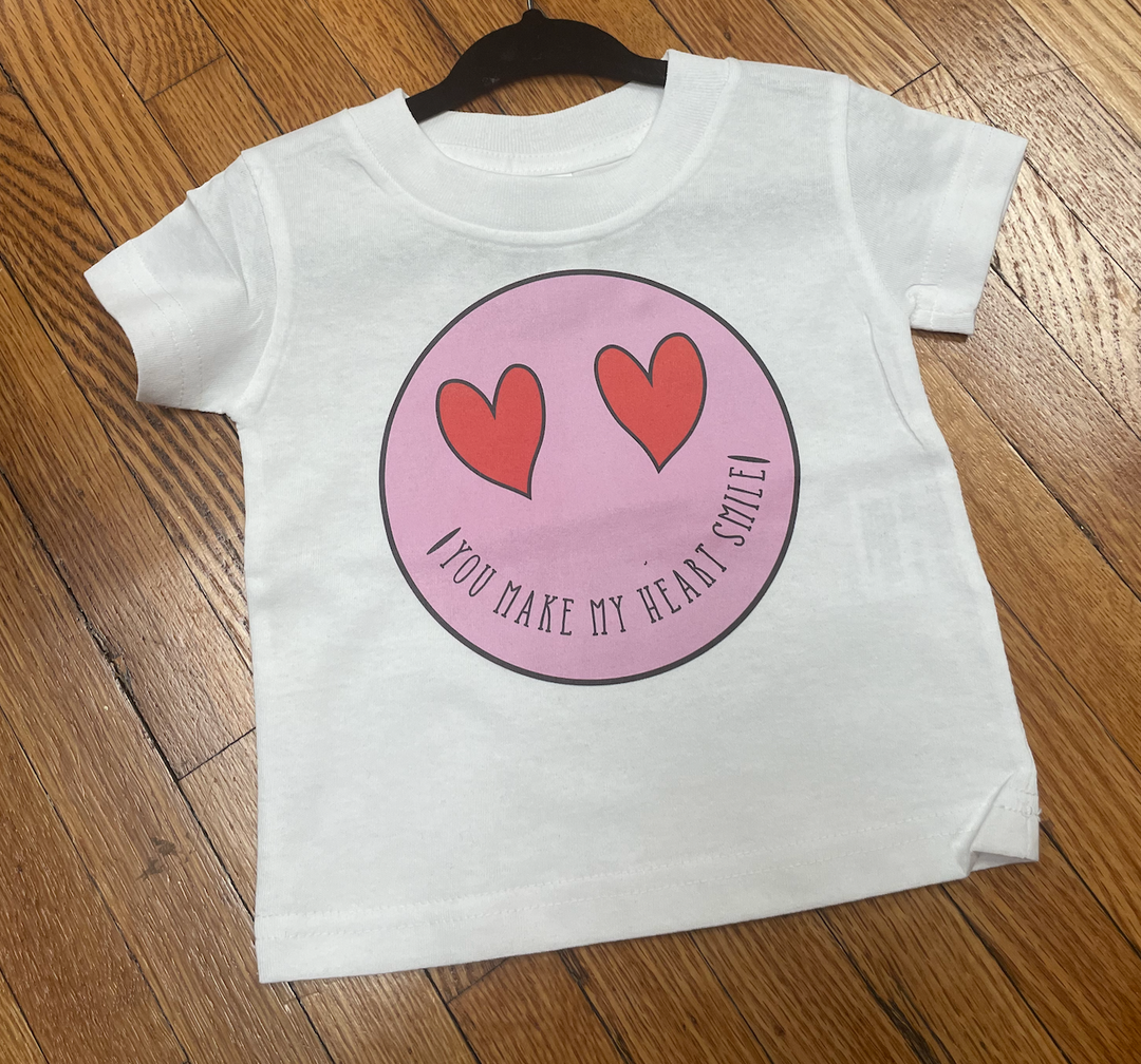 Girls You Make Me Smile Tee