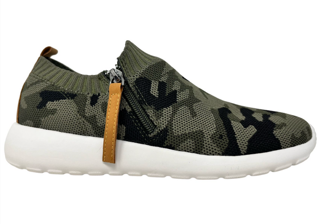 Very G Sprinter Sneaker - Camo