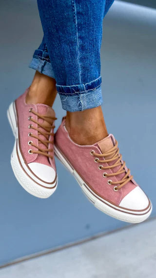 Very G Driana Rust Sneaker